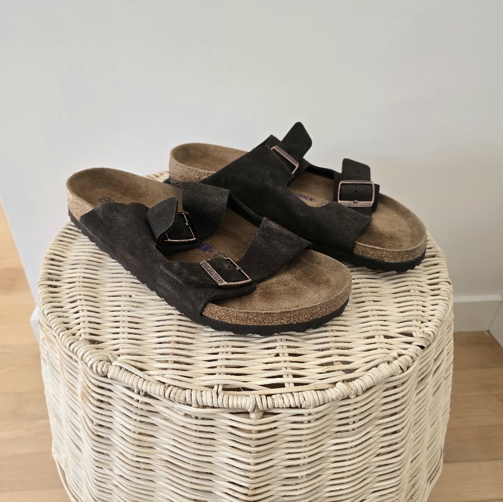 Birkenstock Arizona Soft Footbed Suede Unisex Sandal Mocha 44R EUC - Picture 2 of 8